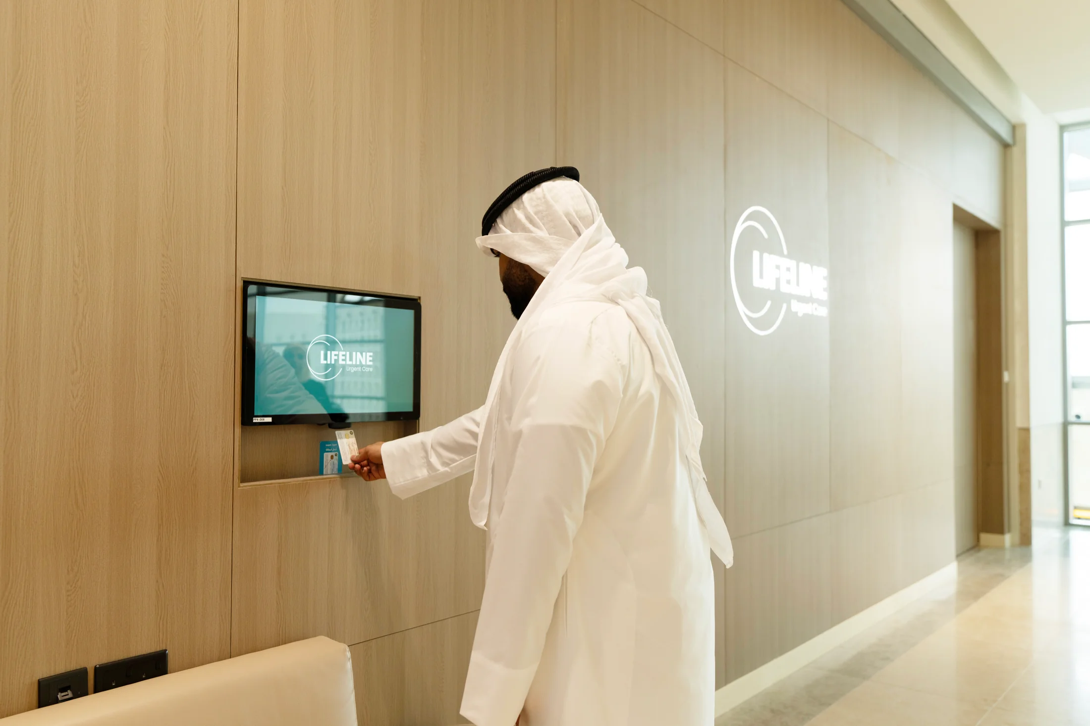 Patient consultation at Lifeline Urgent Care